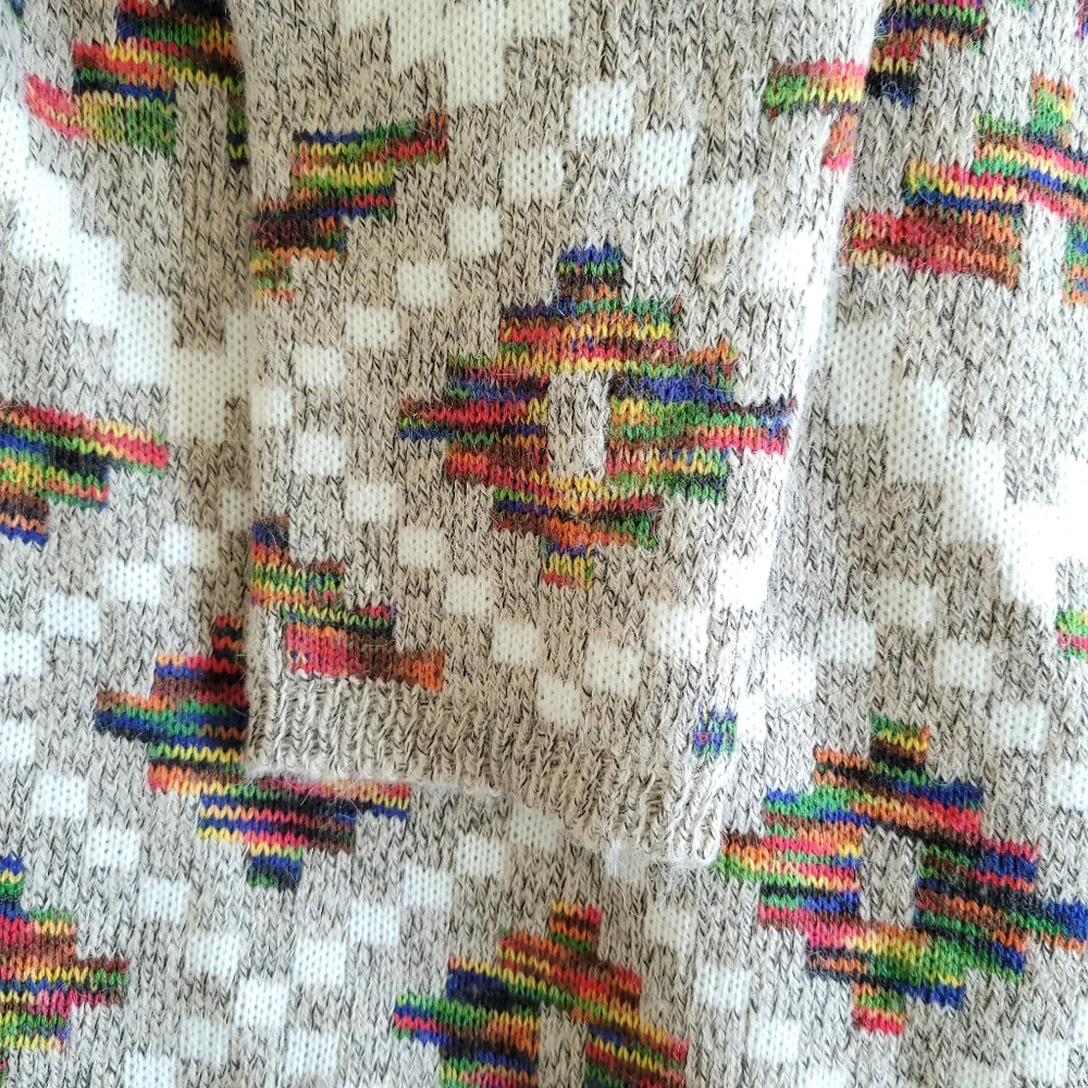 Design Lab Aztec pattern sweater - Picture 4 of 12